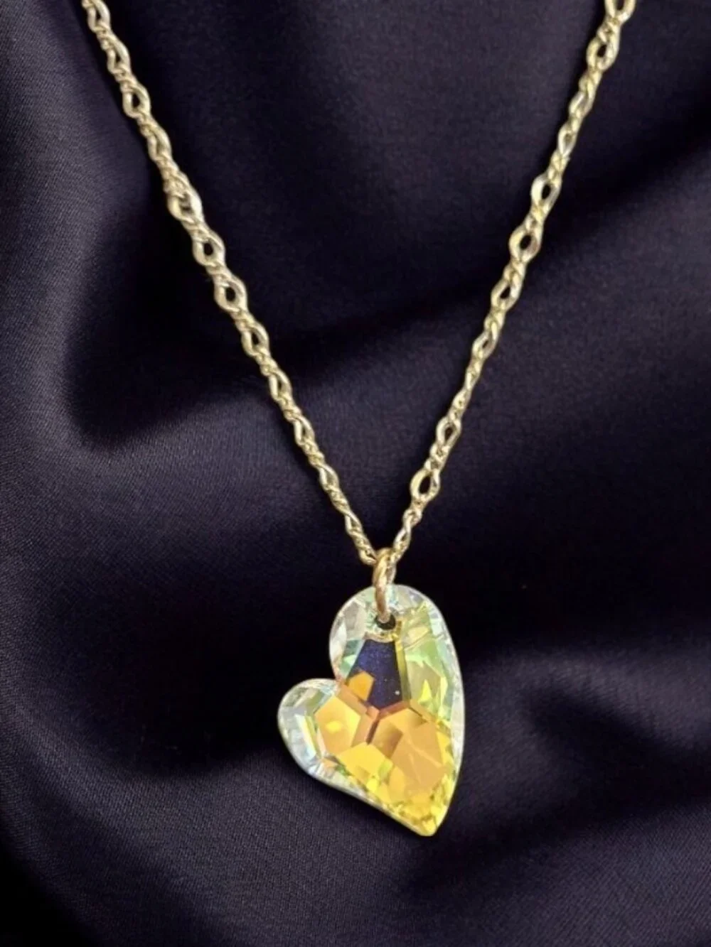 Vintage Iridescent Crystal Hanging Heart Goldtone Necklace With Back Heart